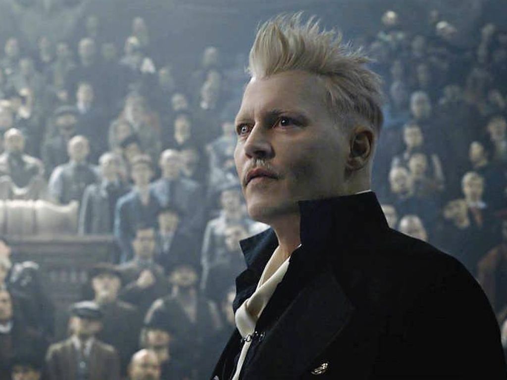 ¿Warner traerá de vuelta a Johnny Depp como Grindelwald?, Ezra se disculpa y&nbsp;más
