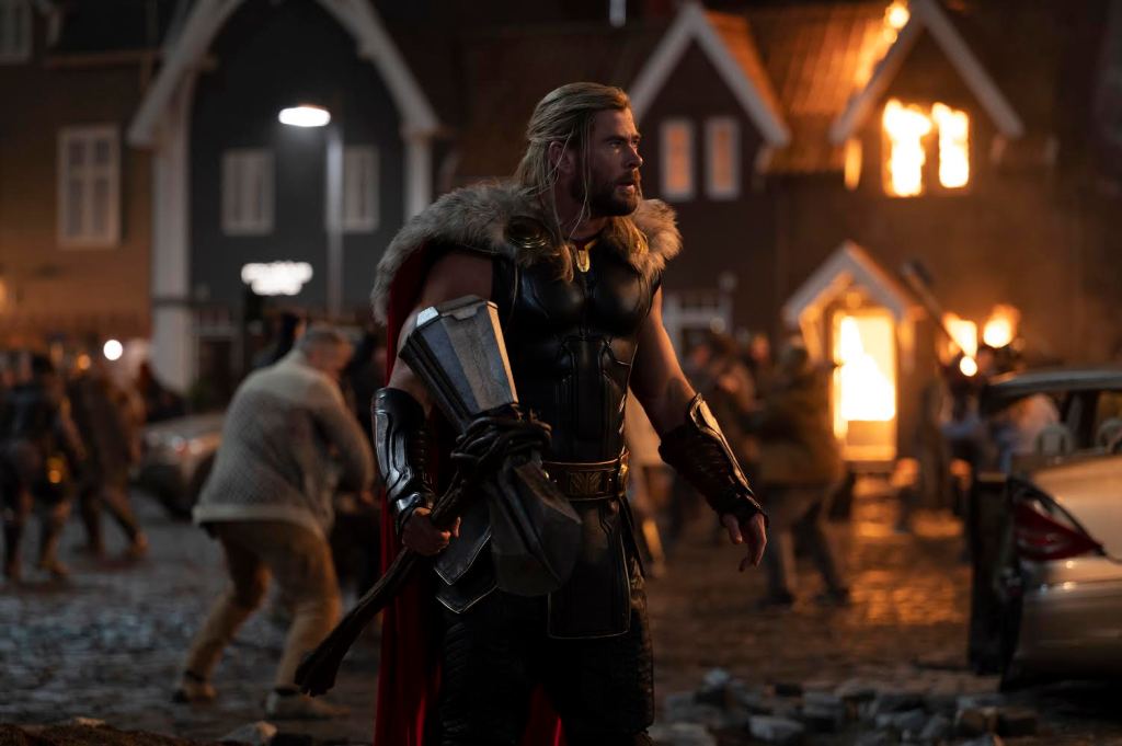 Thor: Love and Thunder eleva los estándarescon una historia que lo tiene todo