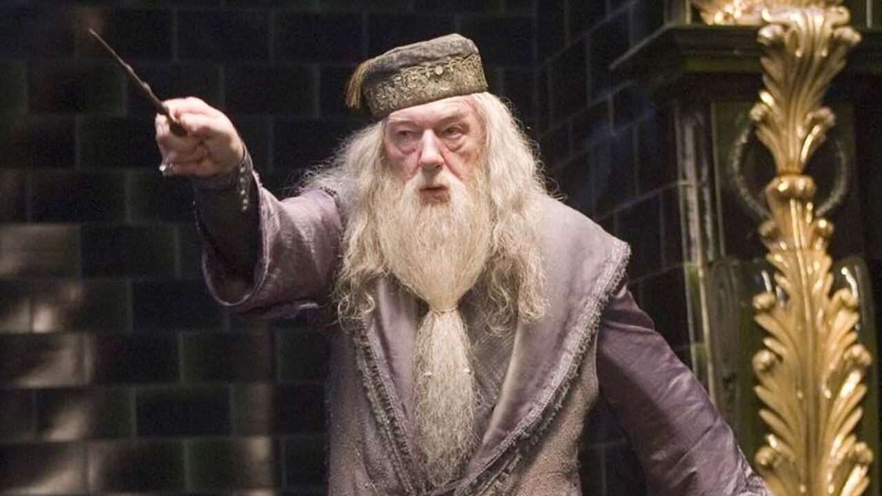 5 datos que tal vez no conocías sobre Dumbledore