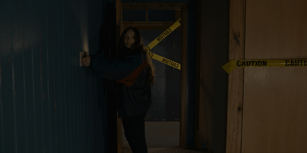 Estrena Trailer, Póster e Imágenes de NO&nbsp;EXIT