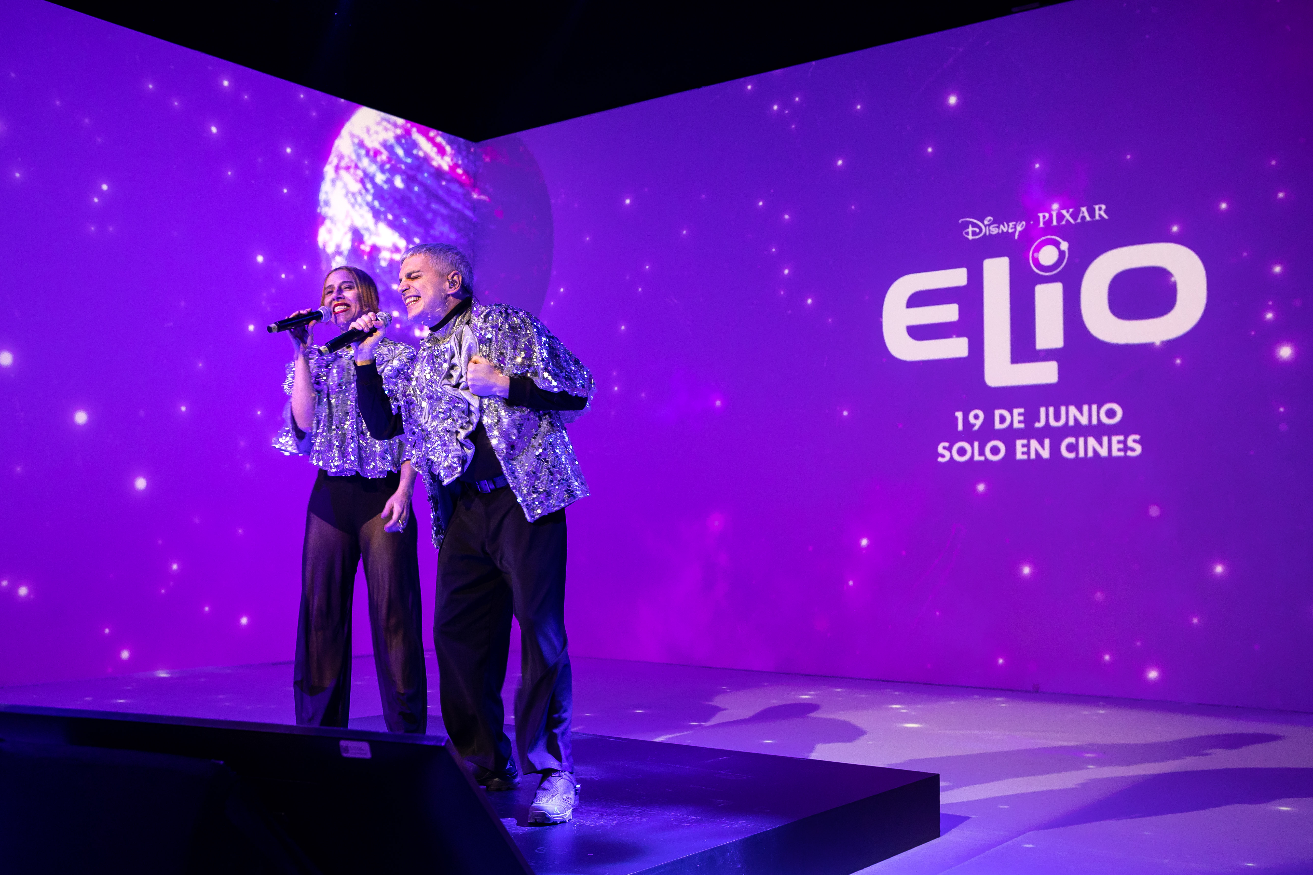 YA ESTÁ DISPONIBLE “QUIERO SER TU AMIGO”, PARA ELIO, LA NUEVA PELÍCULA DE DISNEY Y PIXAR