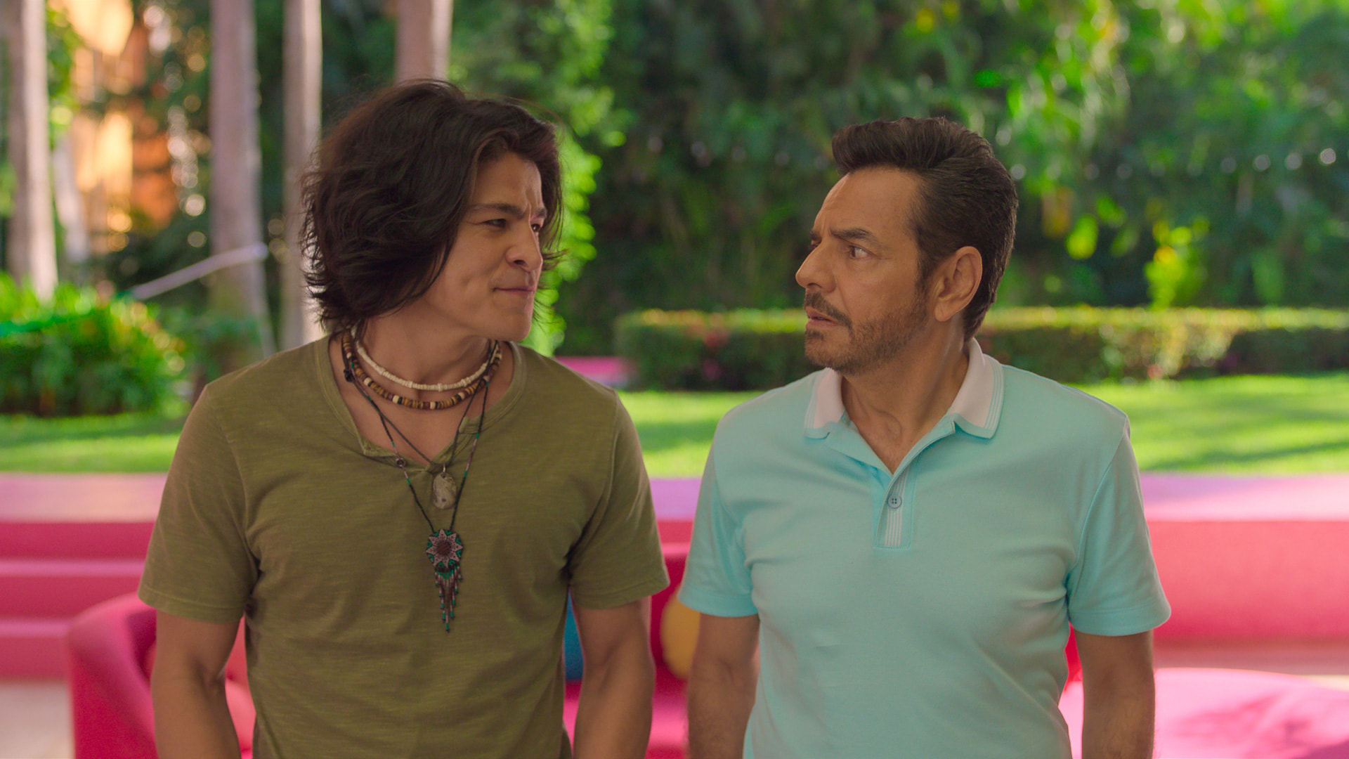 Apple TV+ presenta el tráiler de la esperadísima cuarta y última temporada de la aclamada comedia “Acapulco”